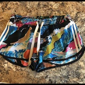 ADIDAS ORGINALS SHORTS